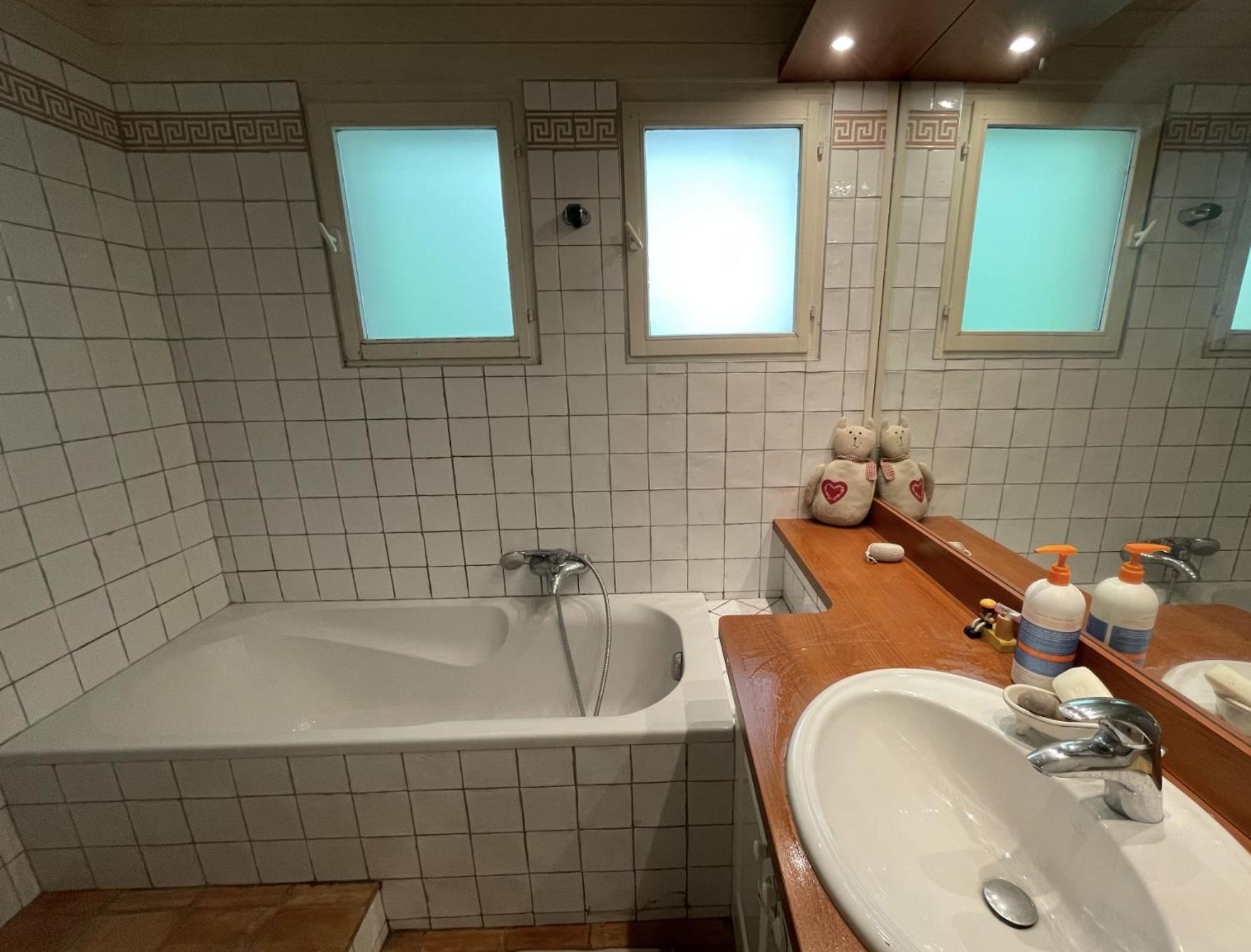 Cosy Chalet Annecy Lake For A Family ซิวริเย ภายนอก รูปภาพ