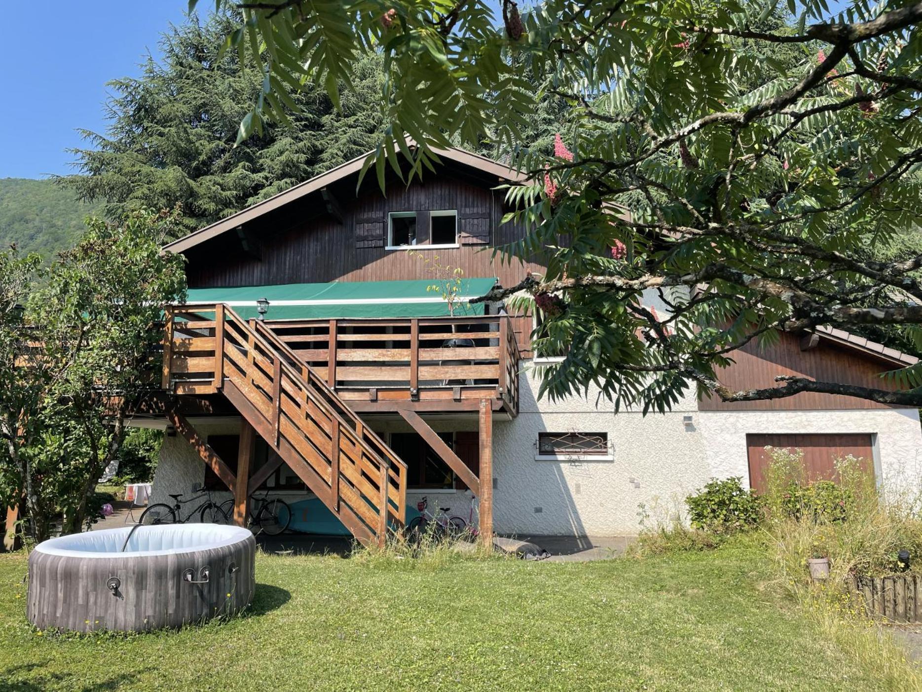 Cosy Chalet Annecy Lake For A Family ซิวริเย ภายนอก รูปภาพ