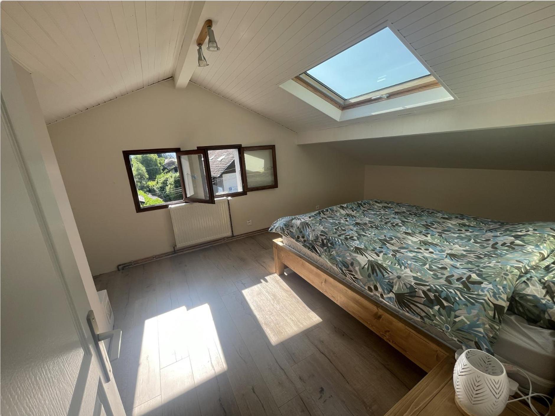 Cosy Chalet Annecy Lake For A Family ซิวริเย ภายนอก รูปภาพ
