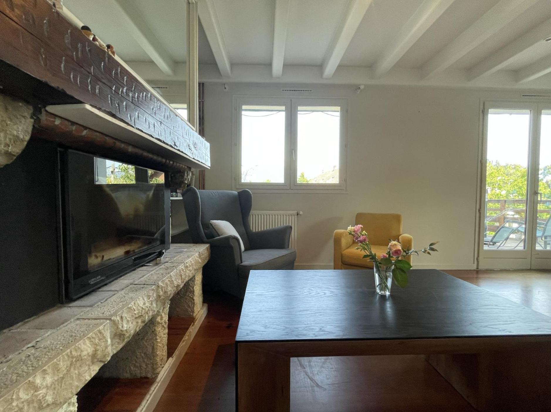 Cosy Chalet Annecy Lake For A Family ซิวริเย ภายนอก รูปภาพ