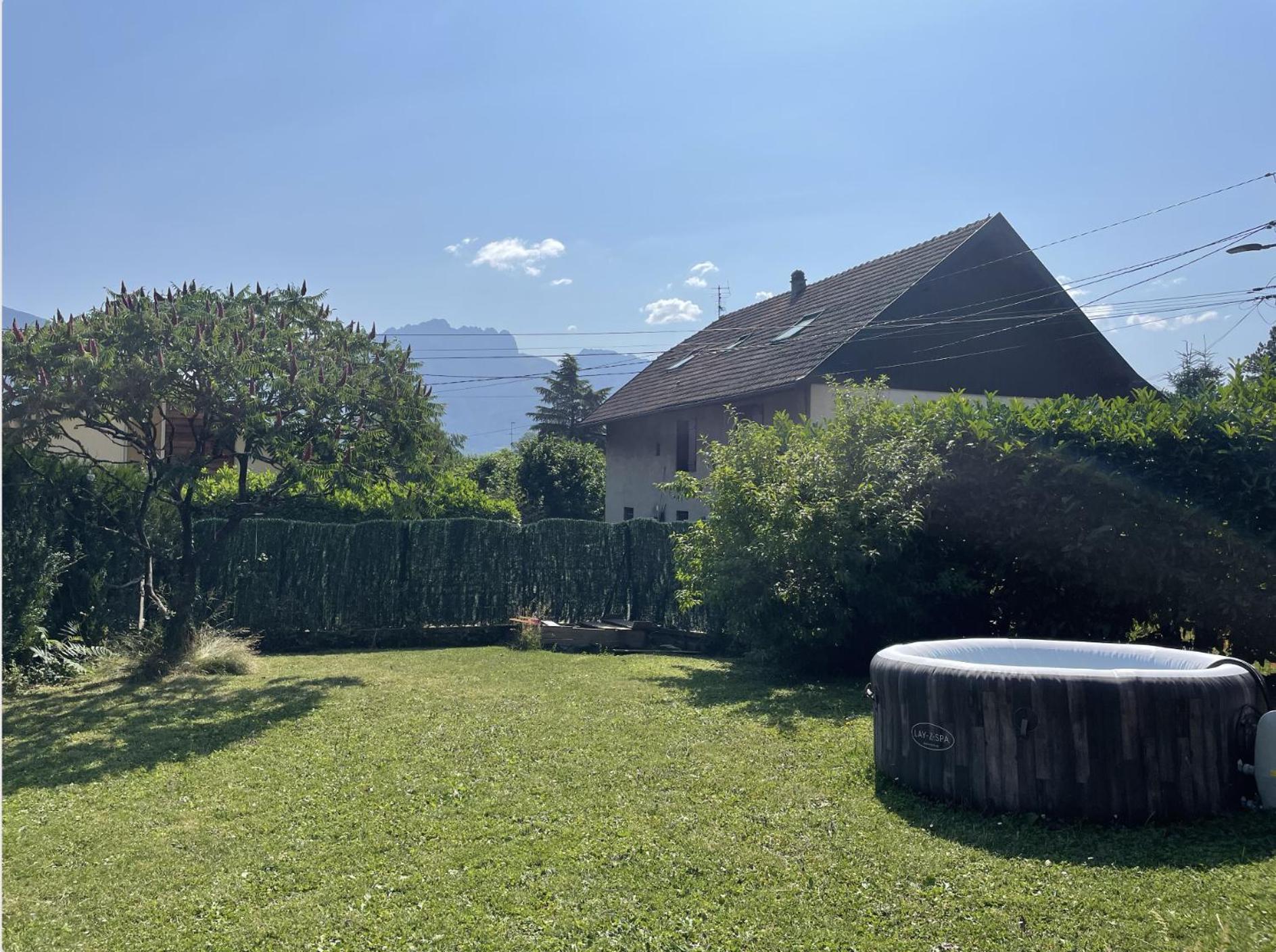 Cosy Chalet Annecy Lake For A Family ซิวริเย ภายนอก รูปภาพ